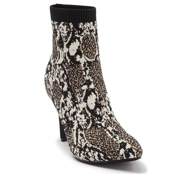 Mia Ankle Boots, Women Size 7M  McKinney Beige Multi  Sock  Boot - Picture 10 of 10